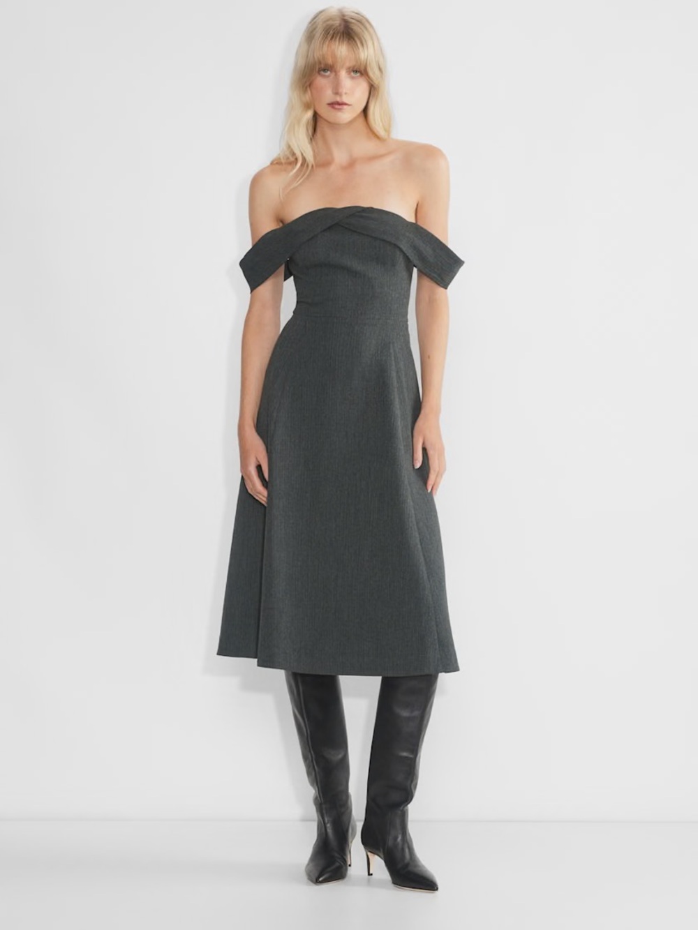 * NWT 6 * aritzia victoire dress * heathered charcoal - Picture 2 of 10